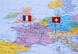 7919694-france-and-switzerland-flag-on-the-map